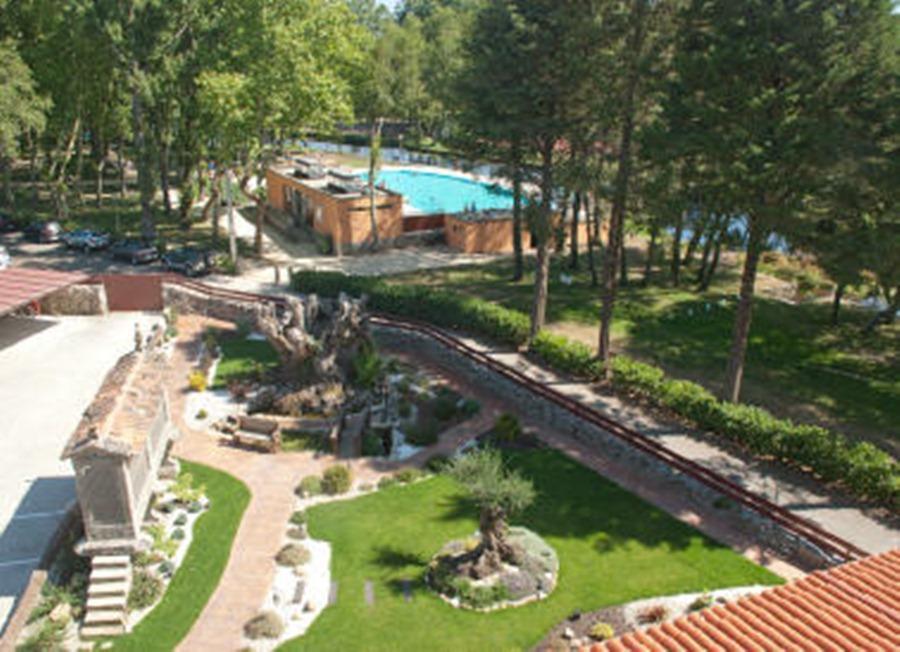 Hotel Ansuina Banos Del Molgas Exteriör bild