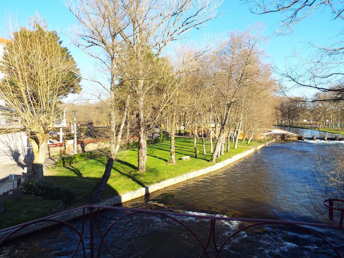 Hotel Ansuina Banos Del Molgas Exteriör bild